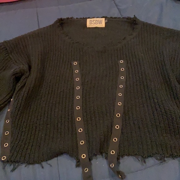 LF Wide arm distressed sweater - Picture 2 of 4